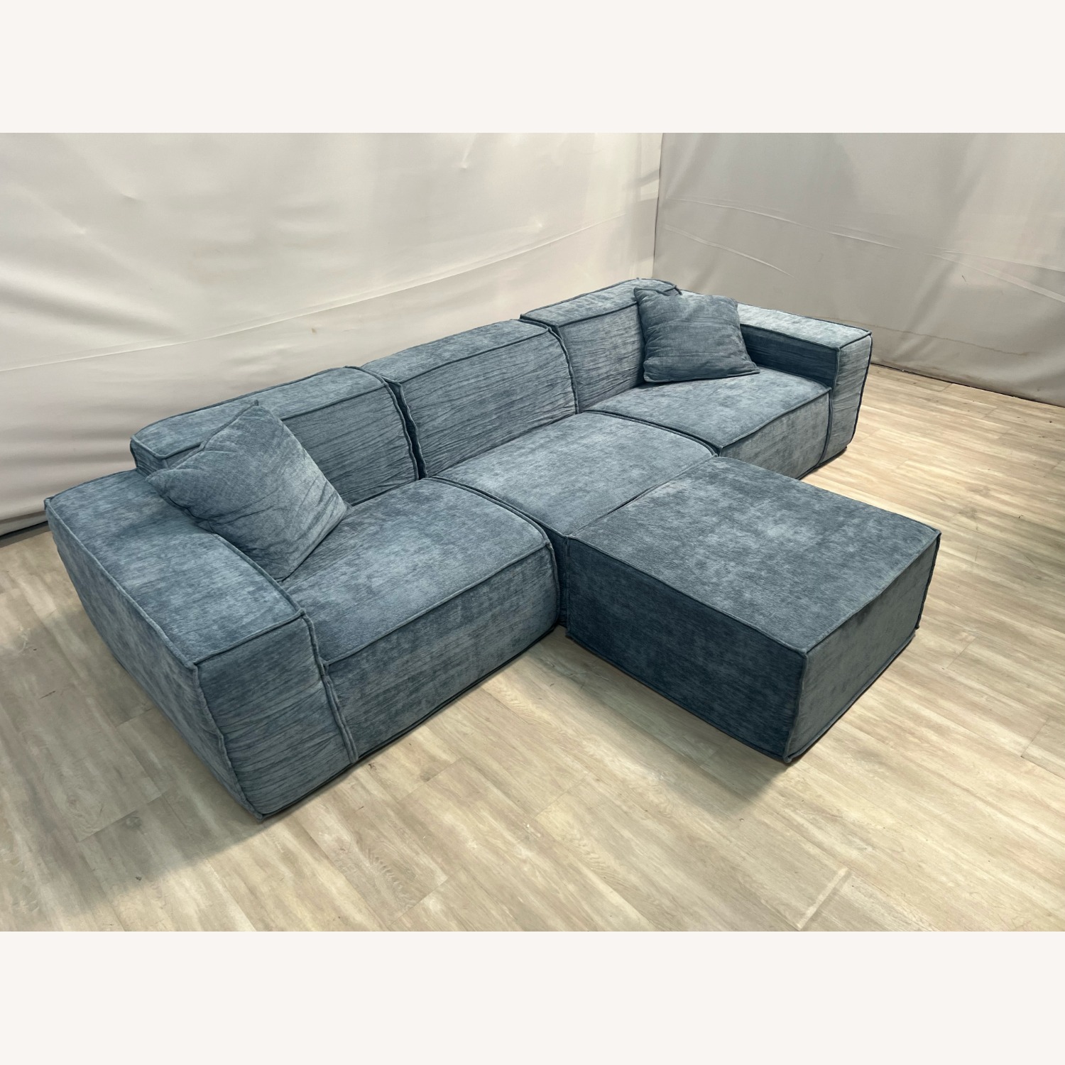 Rove Lab M1 Sofa Sectional and Ottoman - Blue - image-3