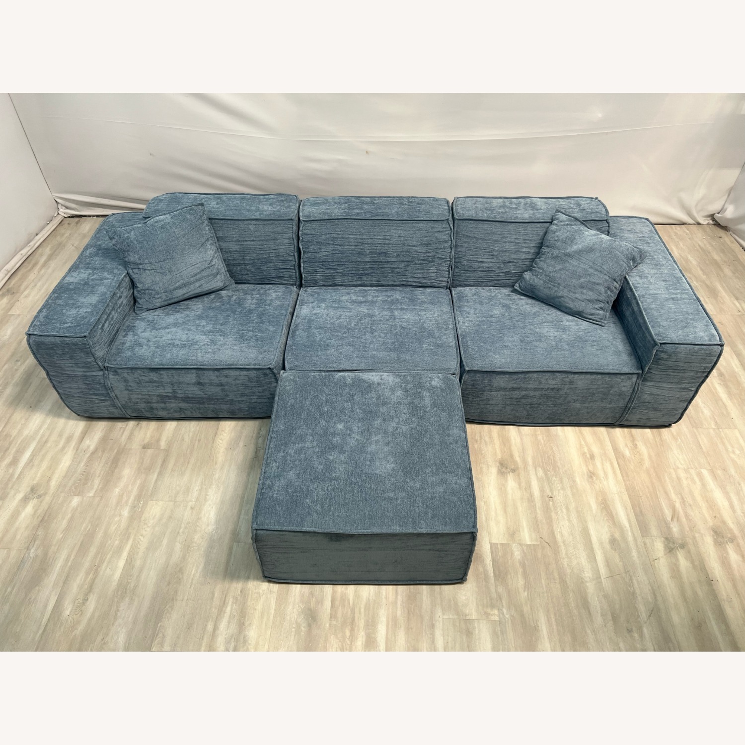 Rove Lab M1 Sofa Sectional and Ottoman - Blue - image-4