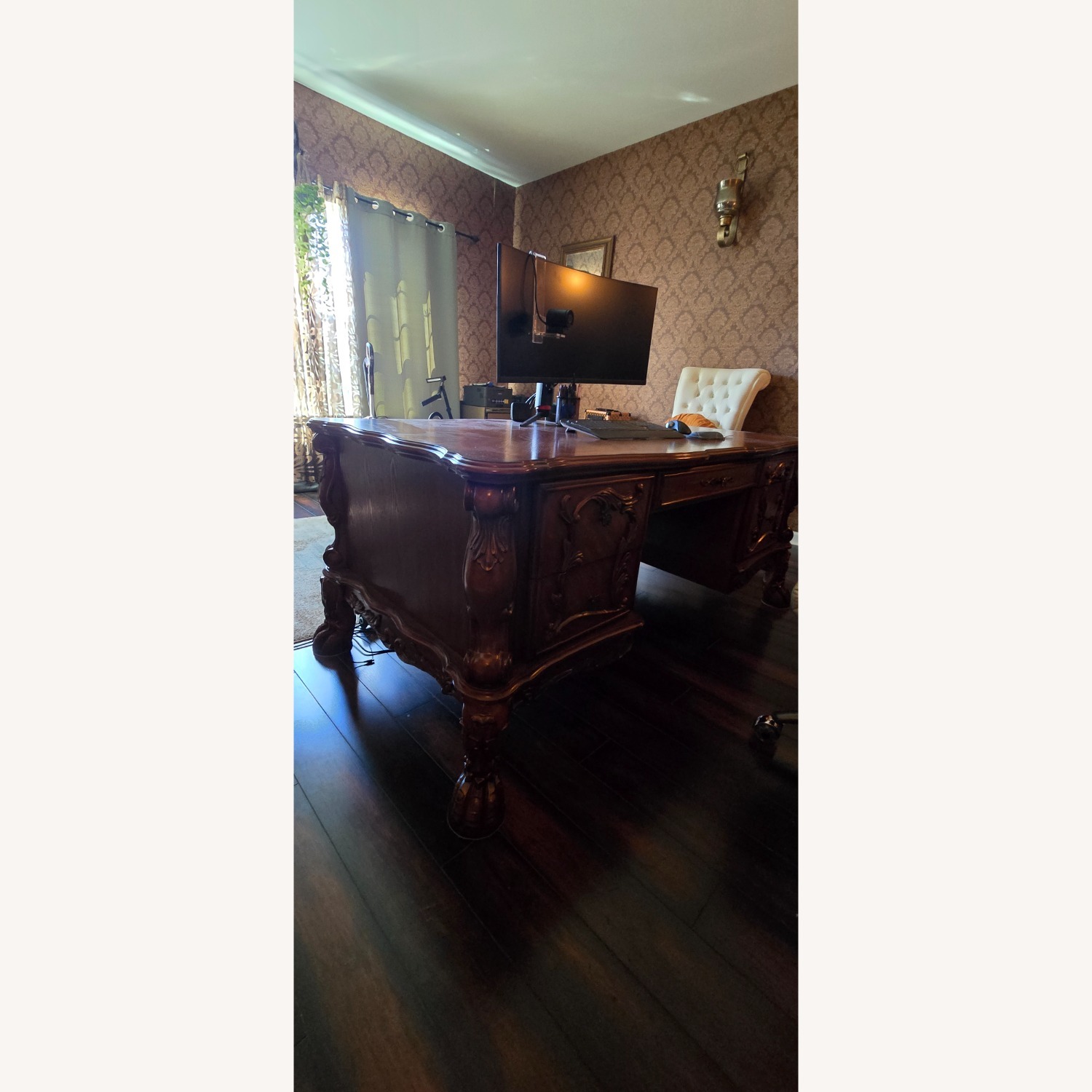 ACME Dresden Executive Desk & Chair - image-3