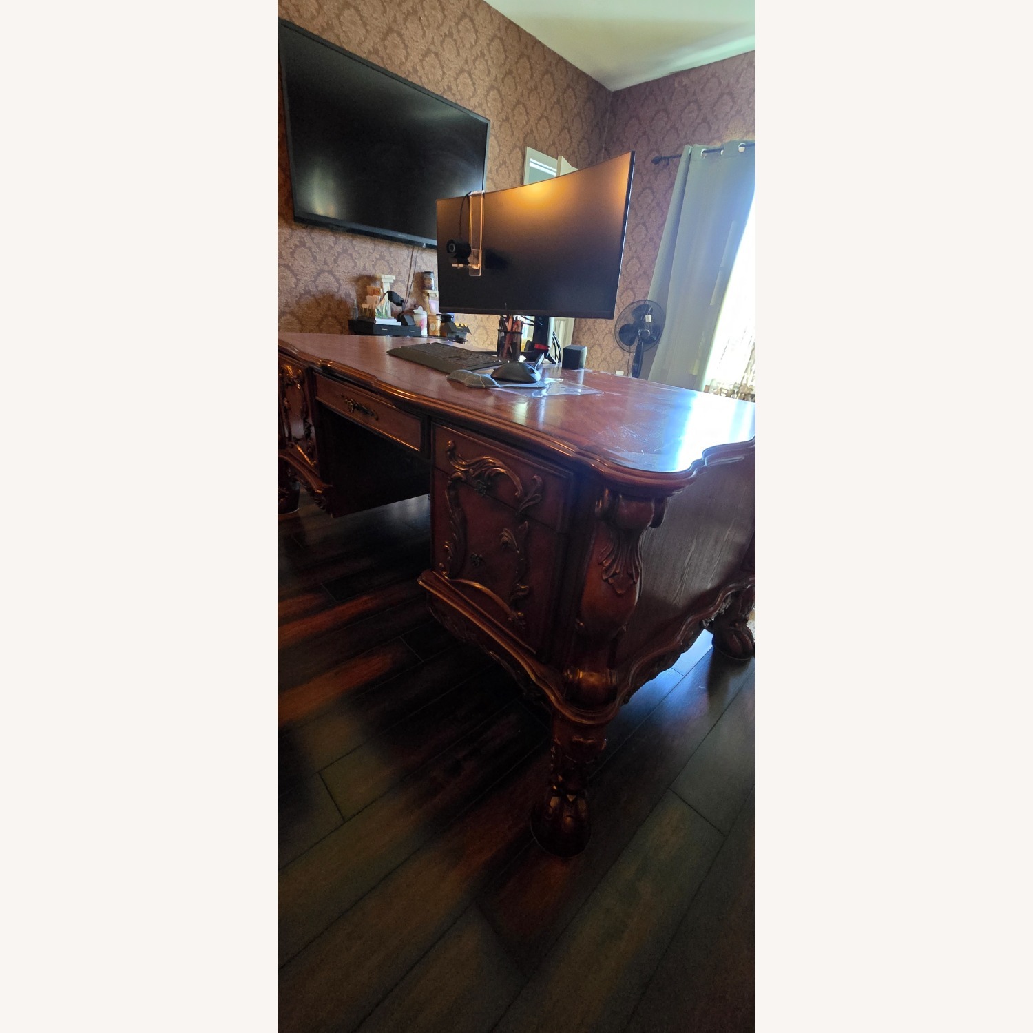 ACME Dresden Executive Desk & Chair - image-7