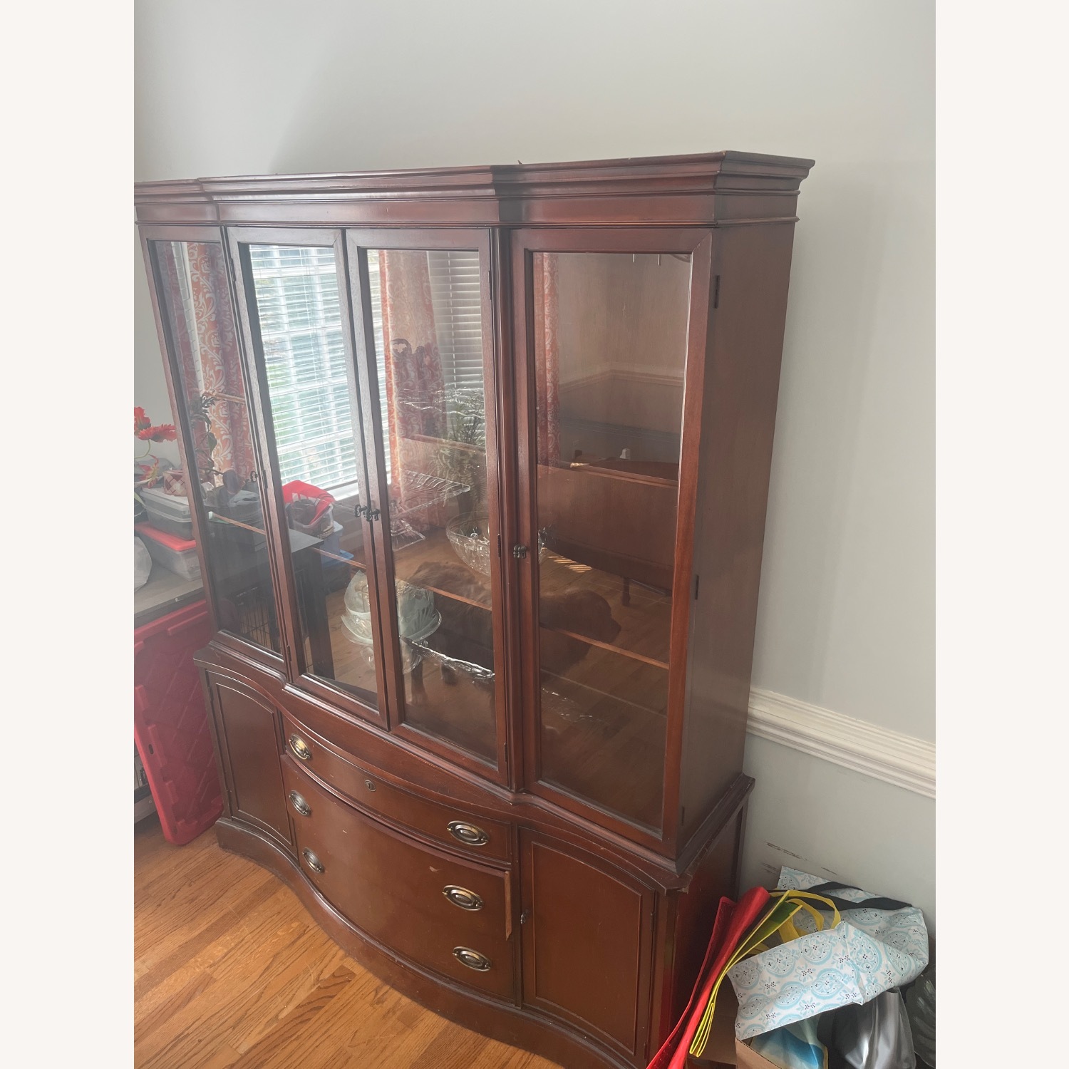 Bassett Dark Brown Sideboard - image-4