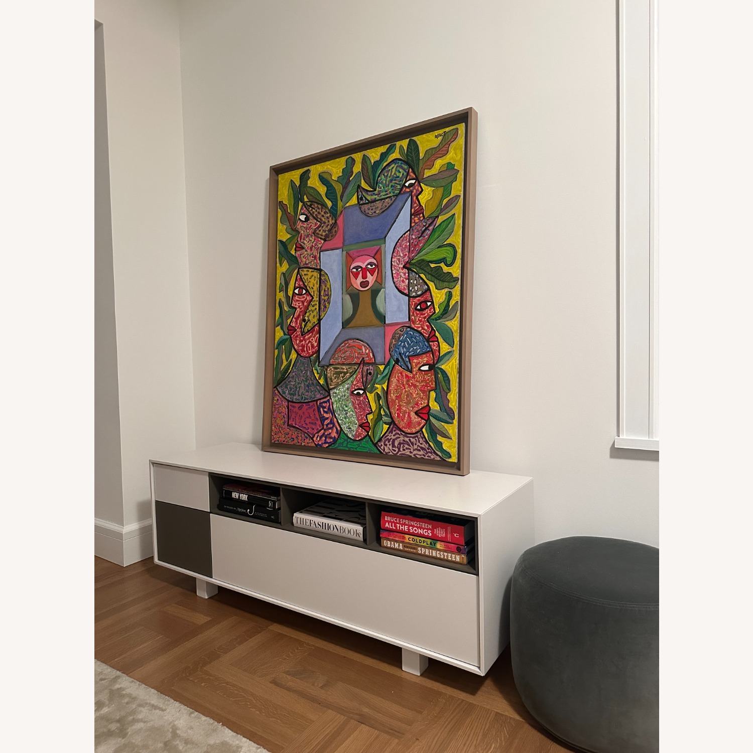 White Lacquer Sideboard - image-3