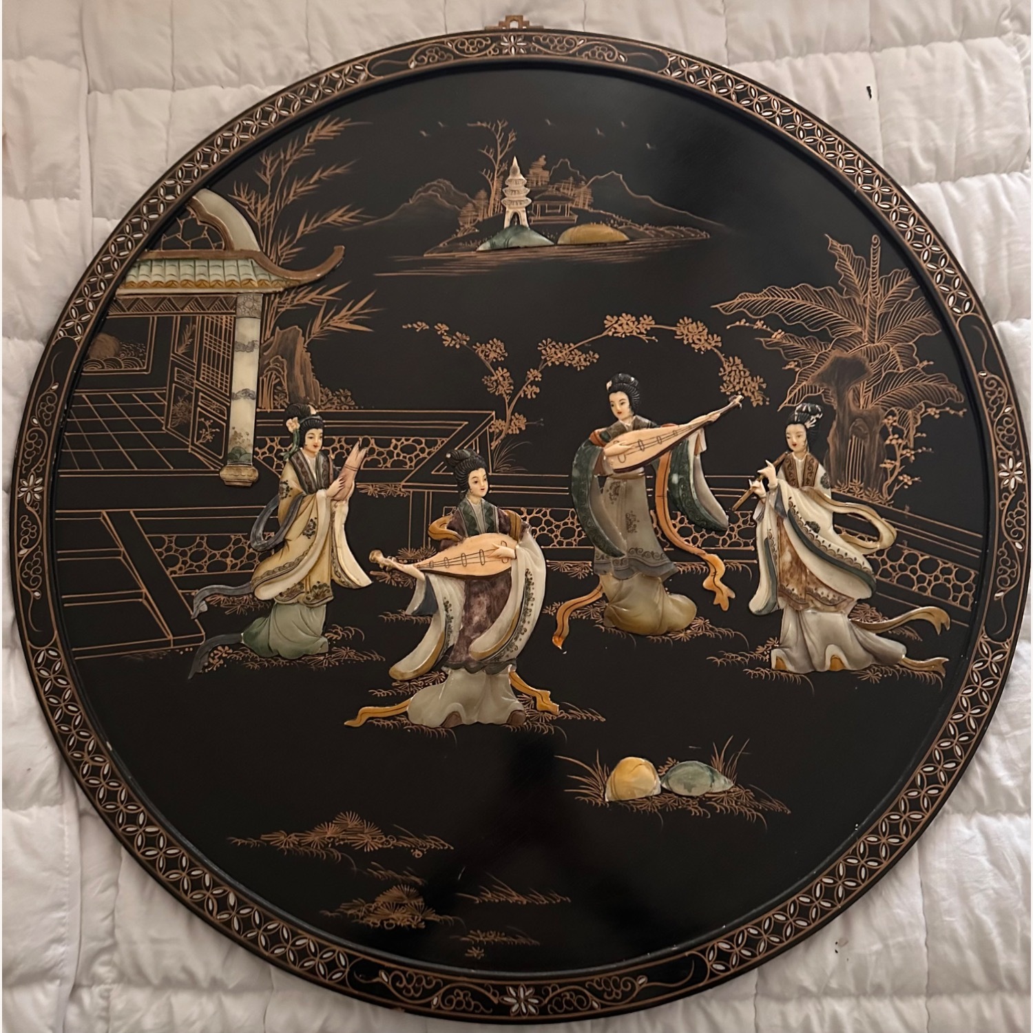 Black Lacquer Hand Painted Inlaid Wall Plaque - image-2