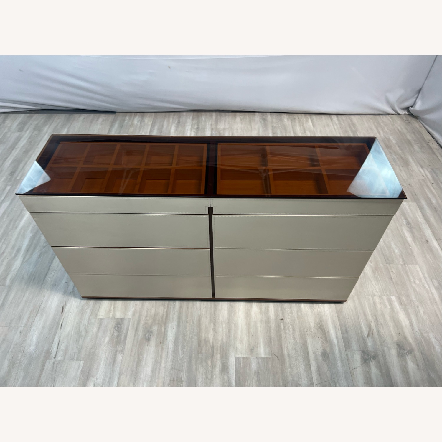 Parkerless Luxury Jewelry Display Door Cabinet - image-9