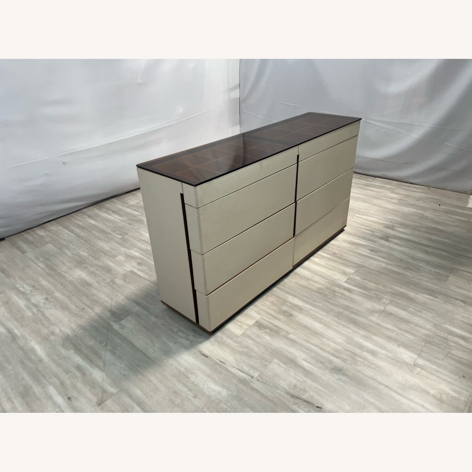 Parkerless Luxury Jewelry Display Door Cabinet - image-2