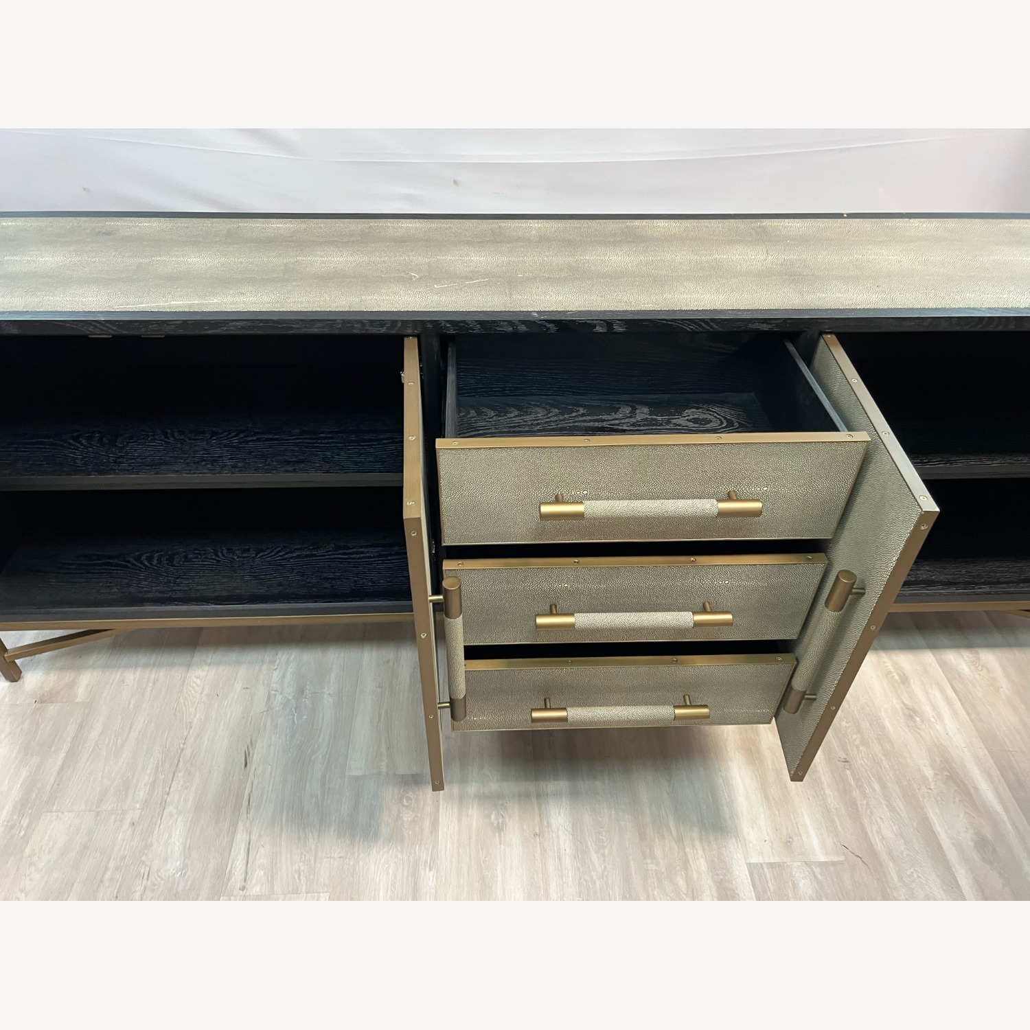 Moe's Home Collection Mako Sideboard Large Grey - image-7