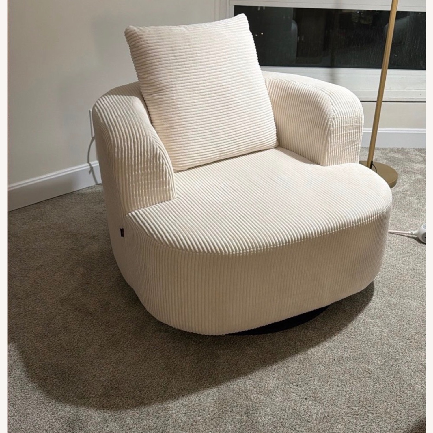 Rotating Sofa Chair - image-4