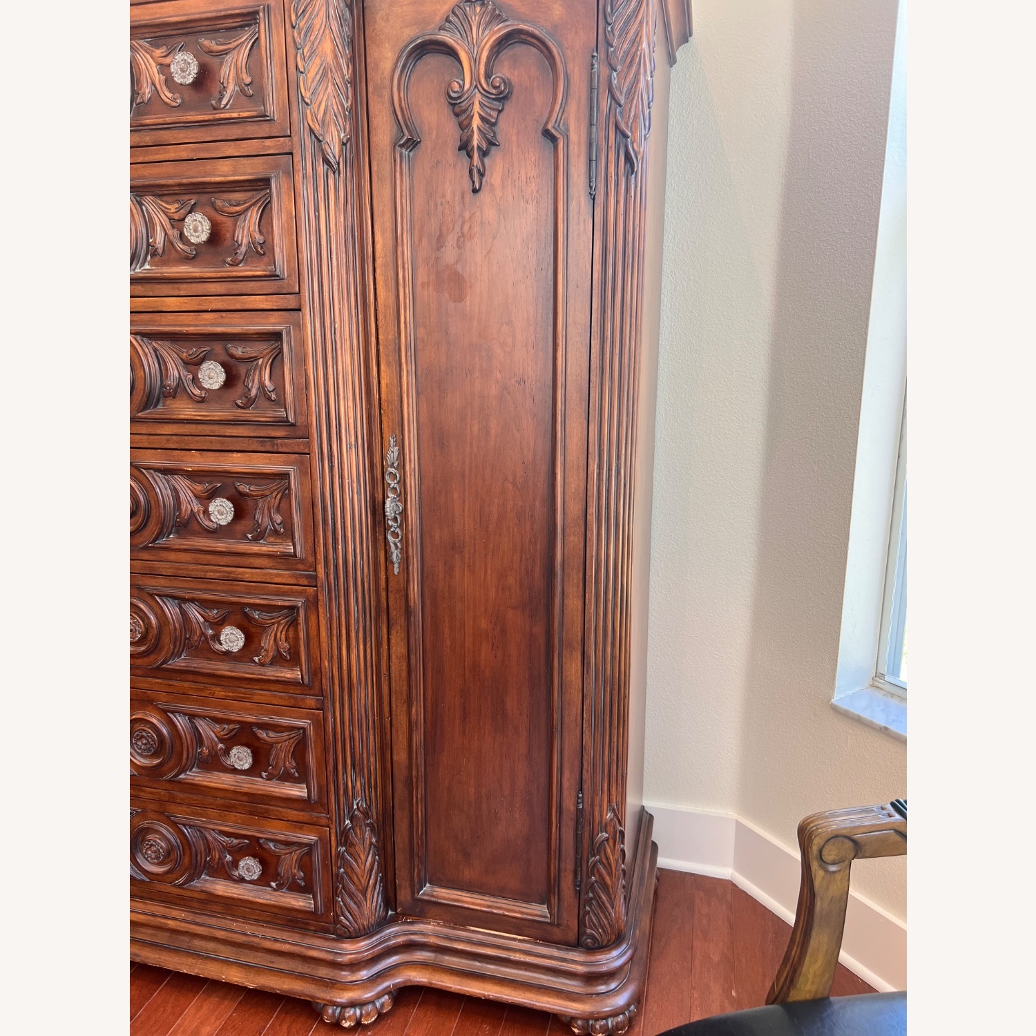 Hooker Furniture Corporation Armoire - image-4