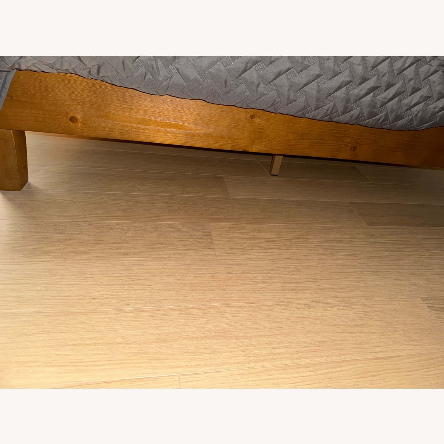 Contemporary Queen Bed Platform - image-3