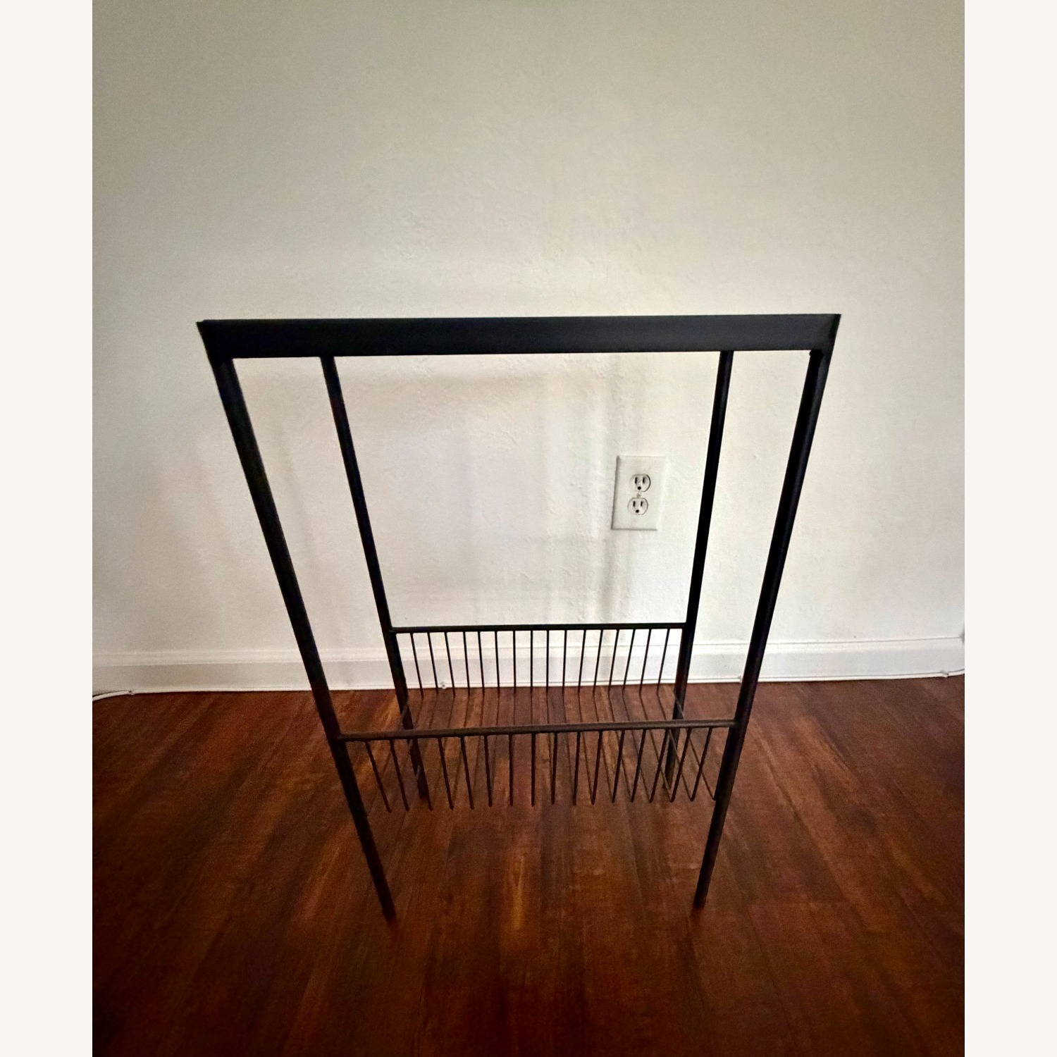 Dorman Glass End Table - image-3