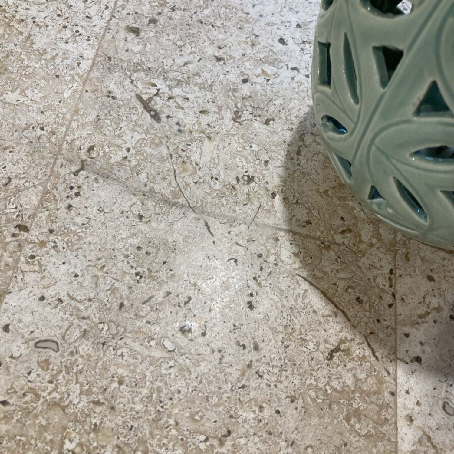 Hammary Modern Basics Nesting Coffee Tables - image-7