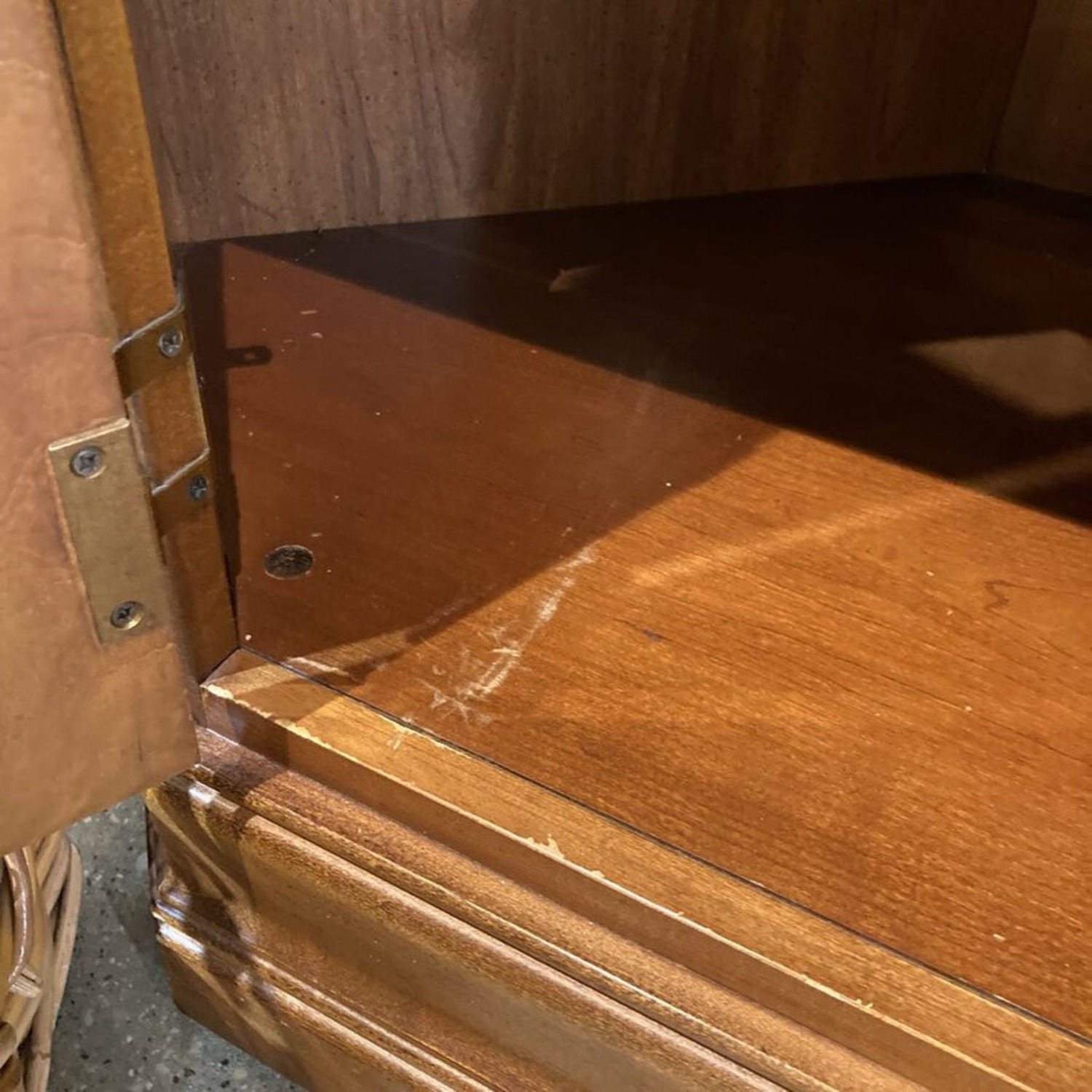 Hooker Furniture Wood Corner Stand Media Console - image-9