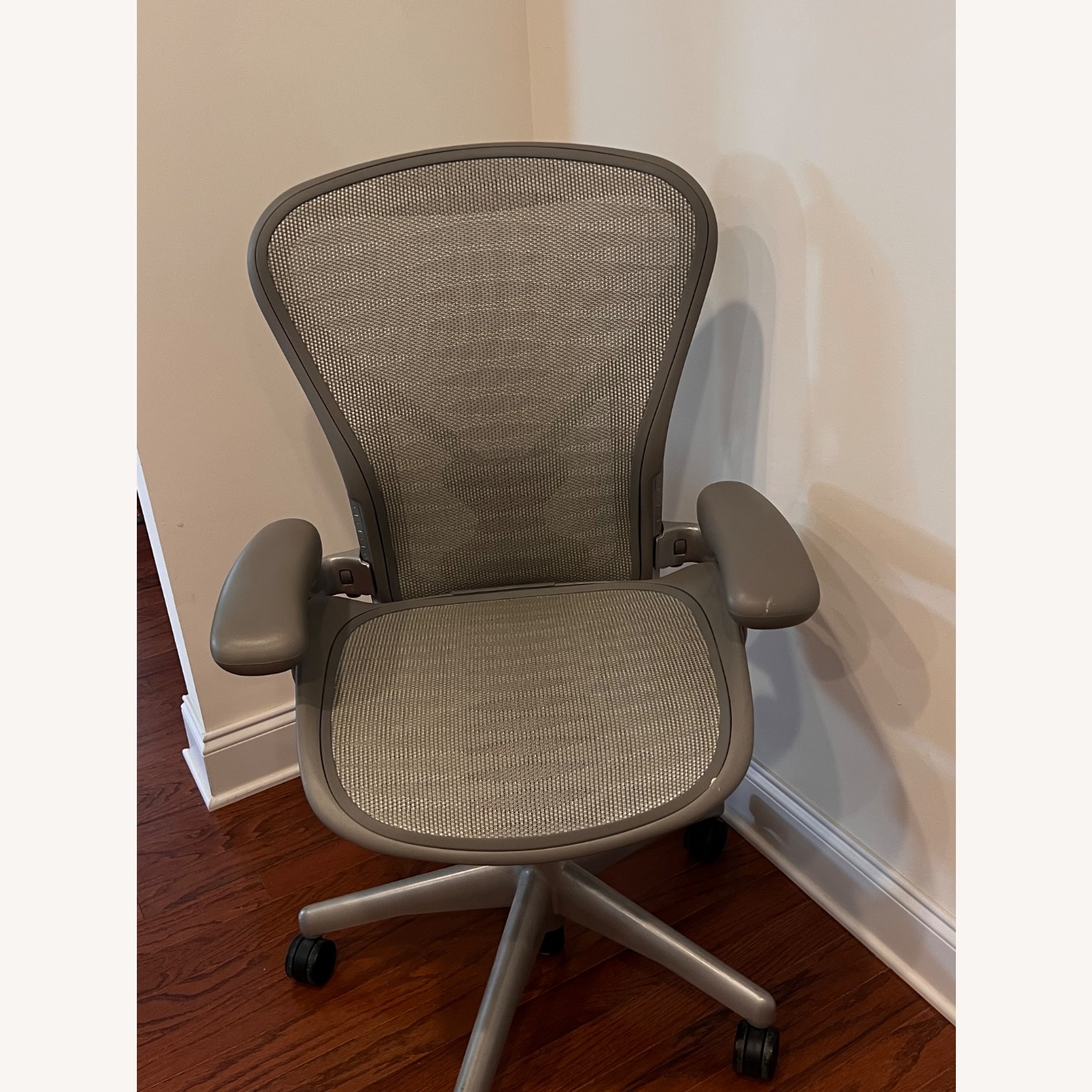Herman Miller Lt Gray Office Chair - image-1