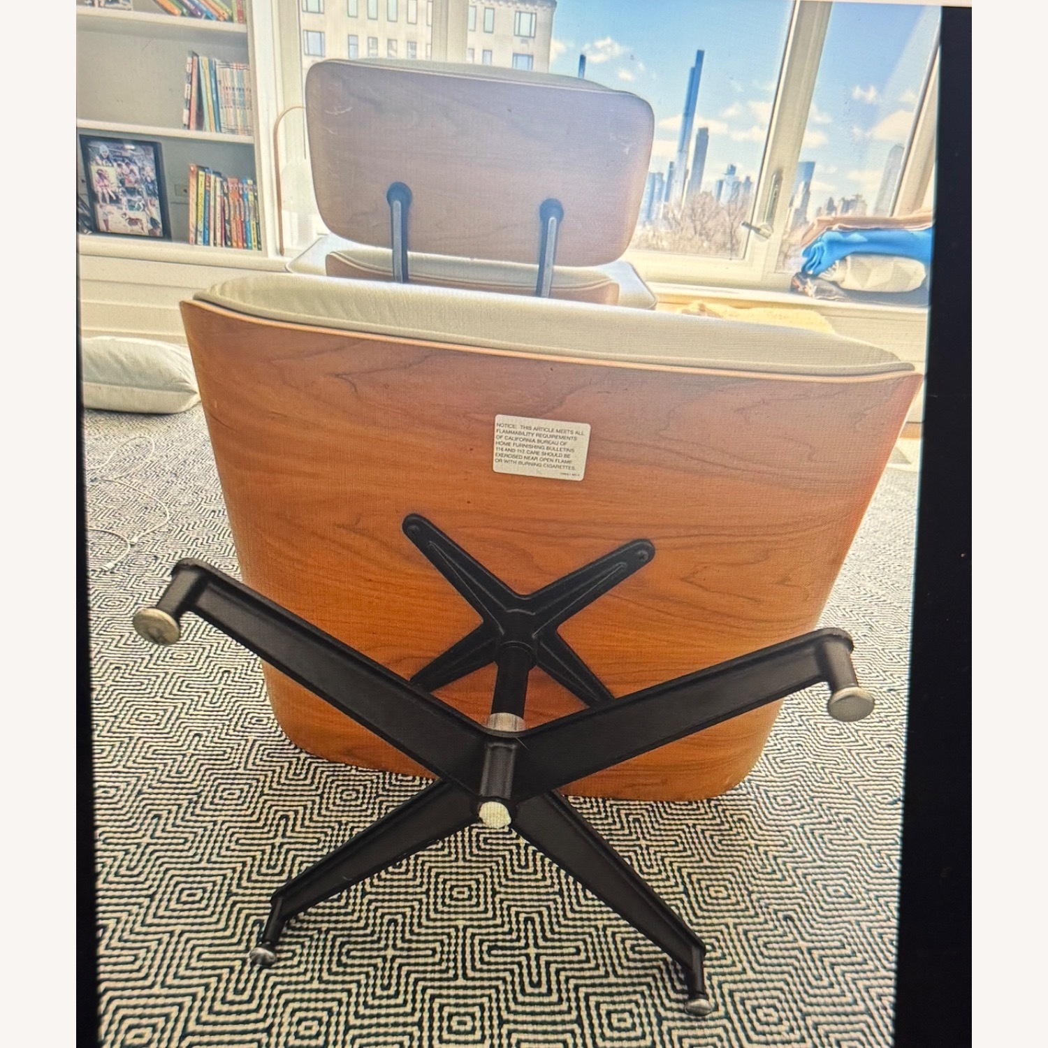 Eames Lounge and Ottoman Chair - image-3