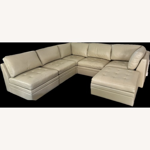 Used Thomasville Furniture Industries 3+ Piece Sectional for sale on AptDeco