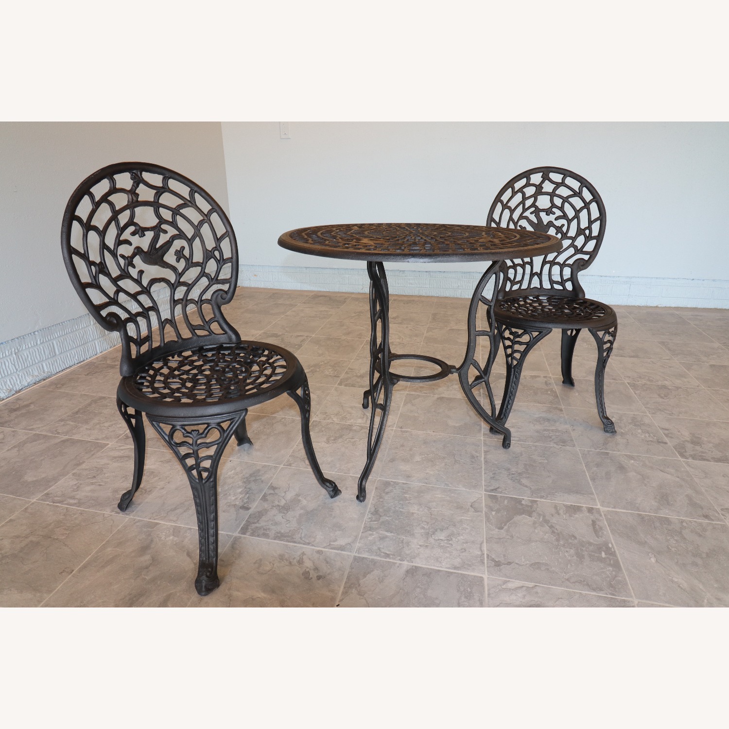 Vintage/Antique Black Patio Furniture - image-17