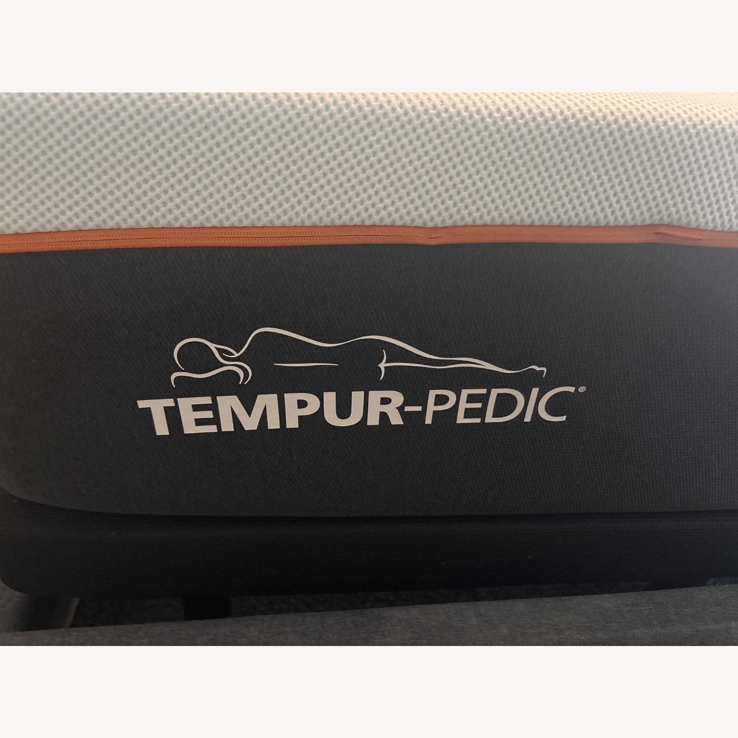 White King Bed - image-12