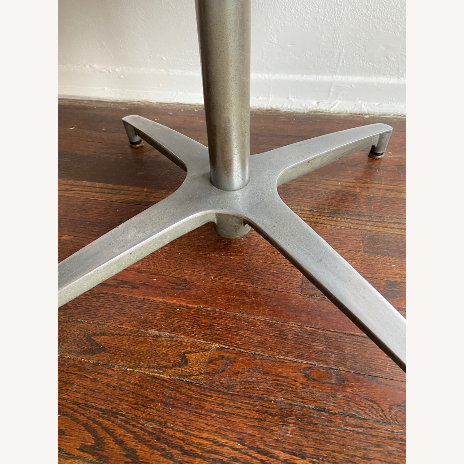 Mid-Century Modern Chairs (Chromcraft-Style) - image-3