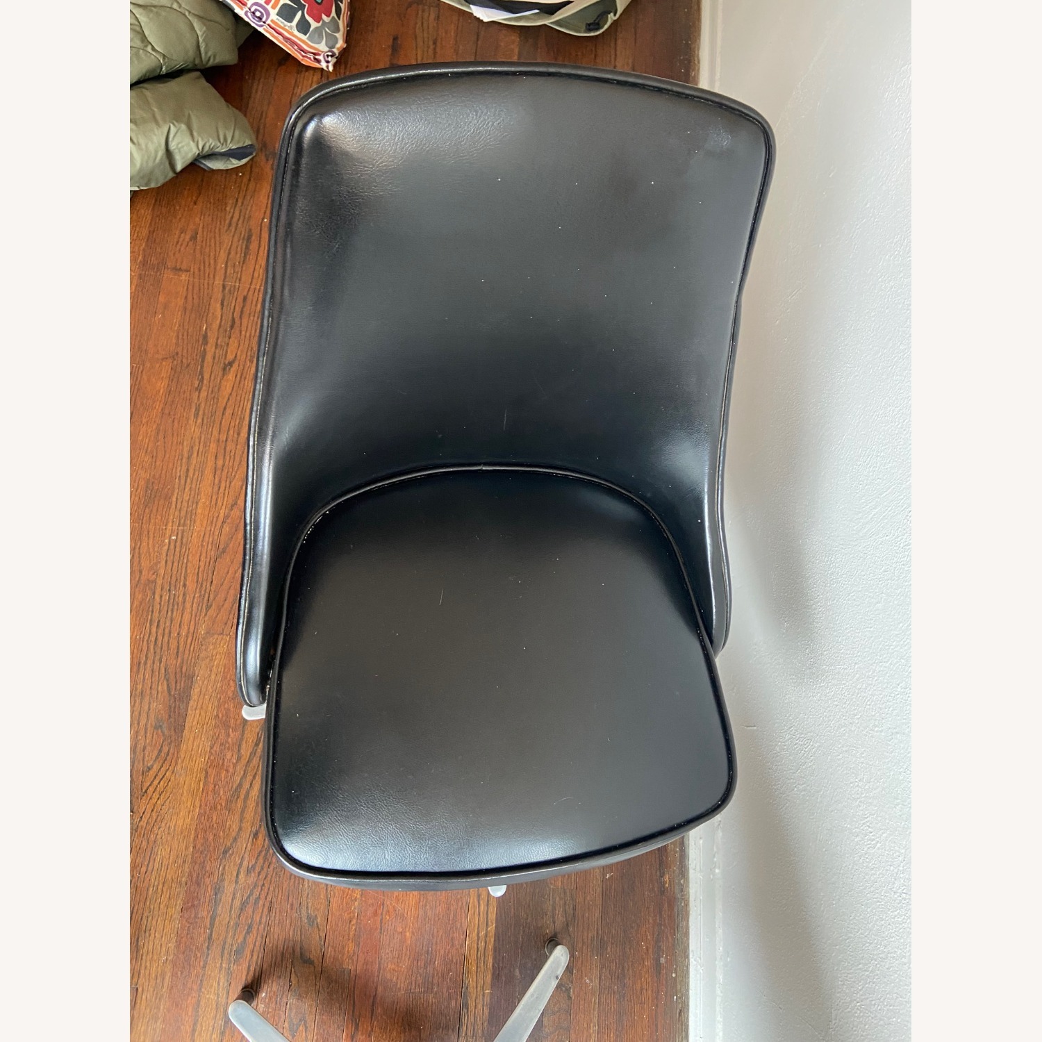 Mid-Century Modern Chairs (Chromcraft-Style) - image-4