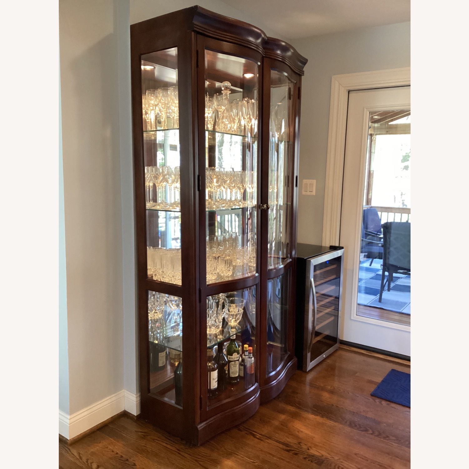 Bernhardt Paris Cherry and Glass Display Cabinet - image-3