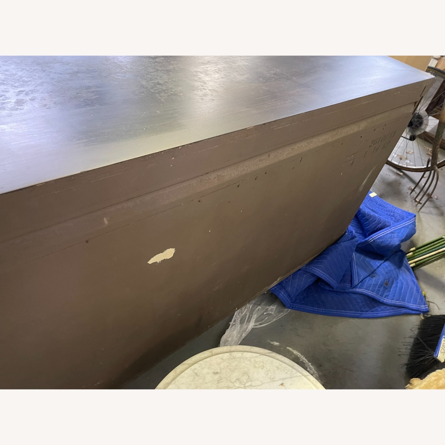 Broyhill Furniture Dining Room Hutch - Refurbished - image-9