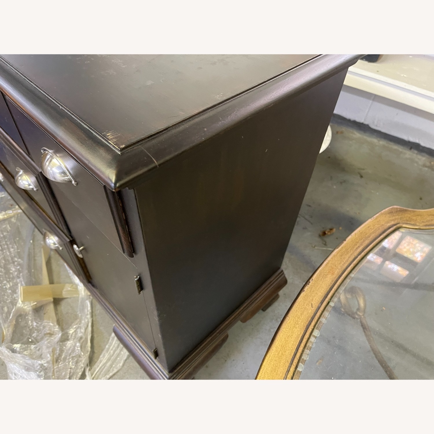 Broyhill Furniture Dining Room Hutch - Refurbished - image-8