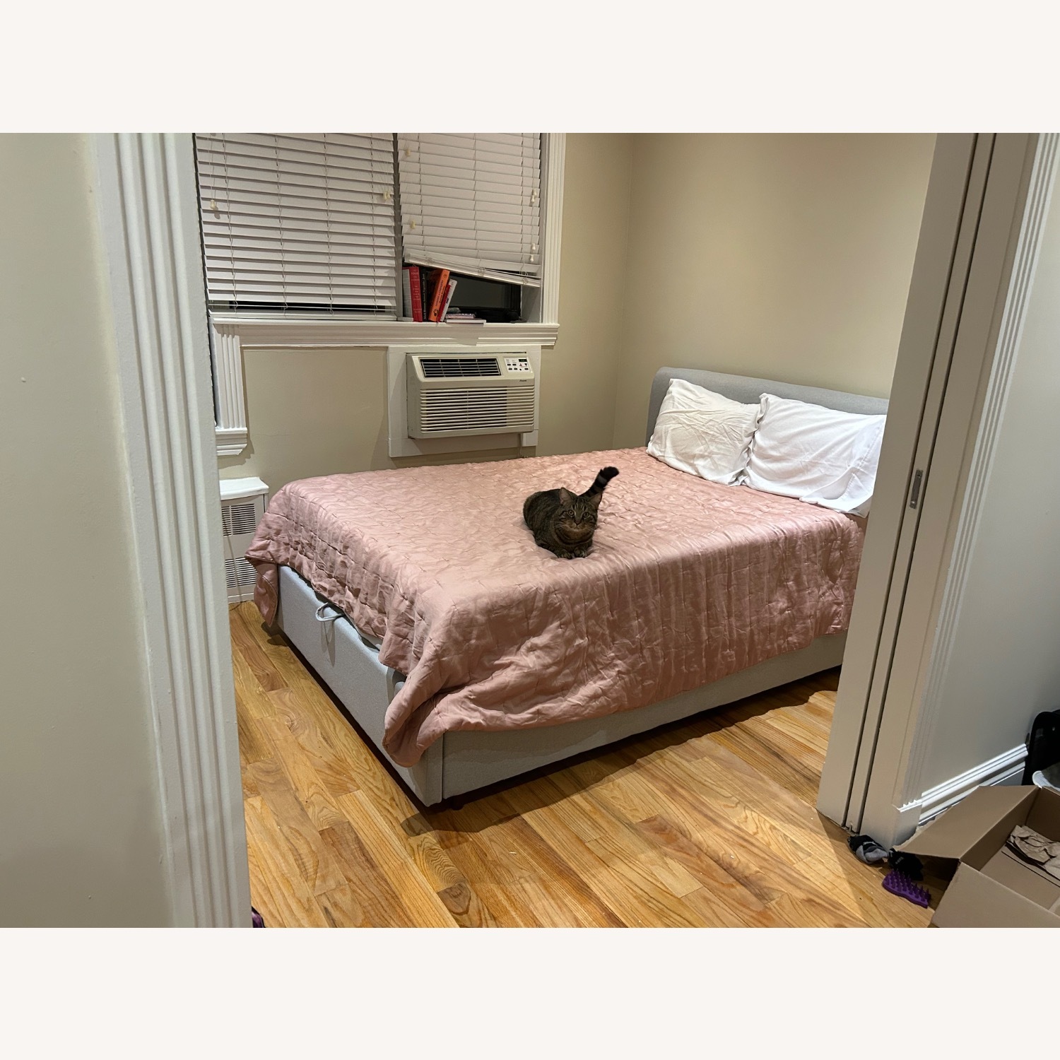 Silk&Snow Full Bed Frame with Storage - image-2