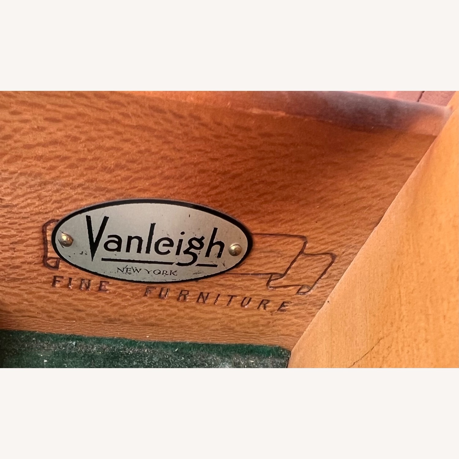 Vanleigh Serpentine Mahogany Bureau Sideboard - image-5