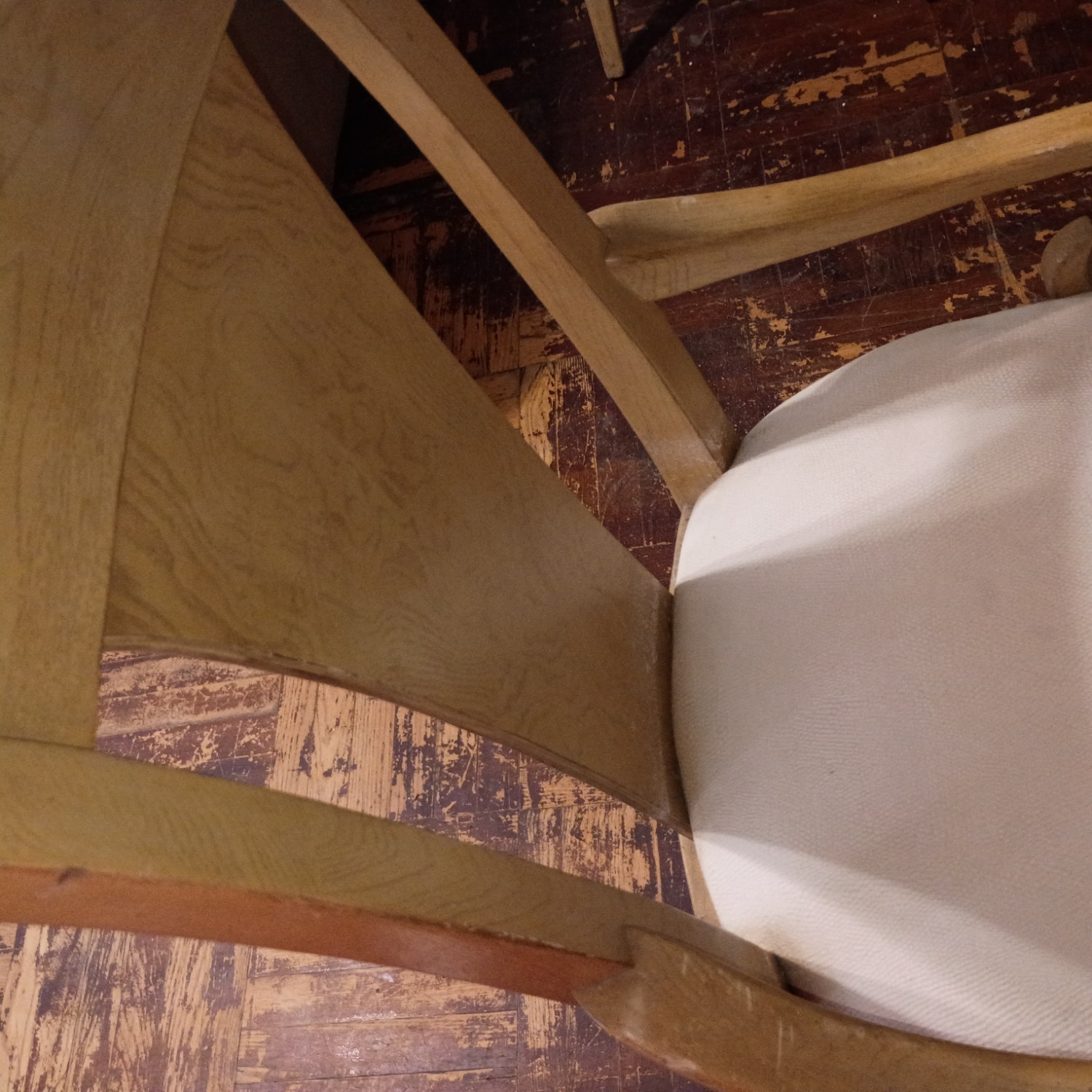 Drexel Heritage Insignia Dining Set 5 Chairs - image-6