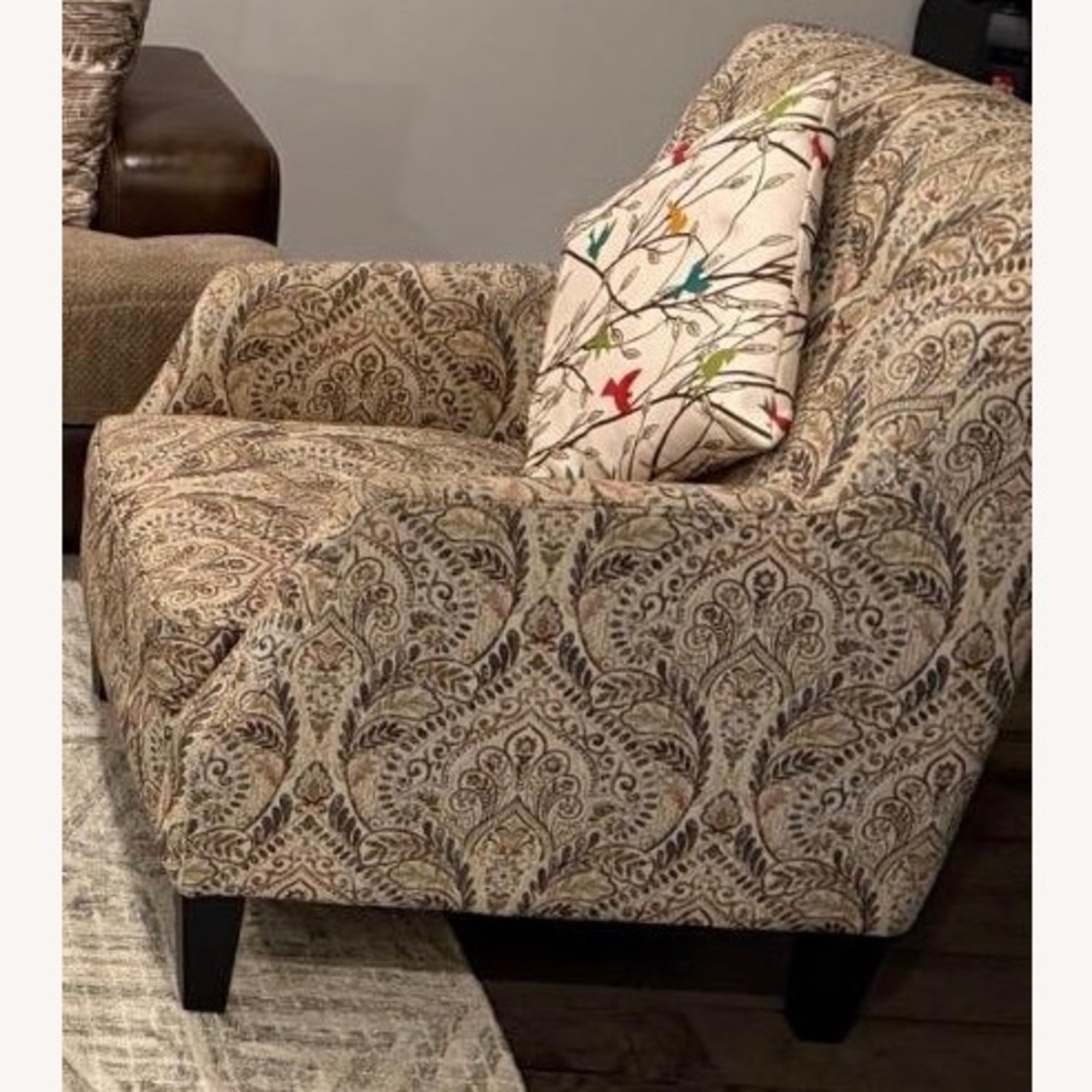 Ascent Chair - image-3