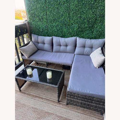 Used Outdoor Furniture Set for sale on AptDeco