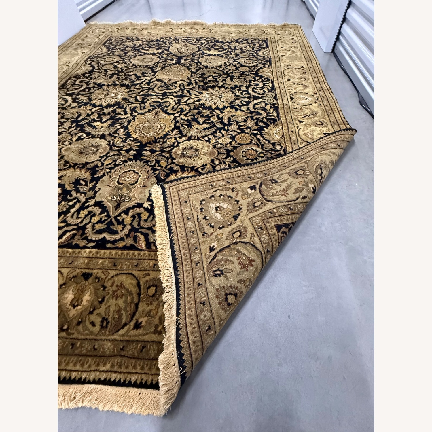 Handwoven Indian Hereke Fine Wool Area Rug - image-15