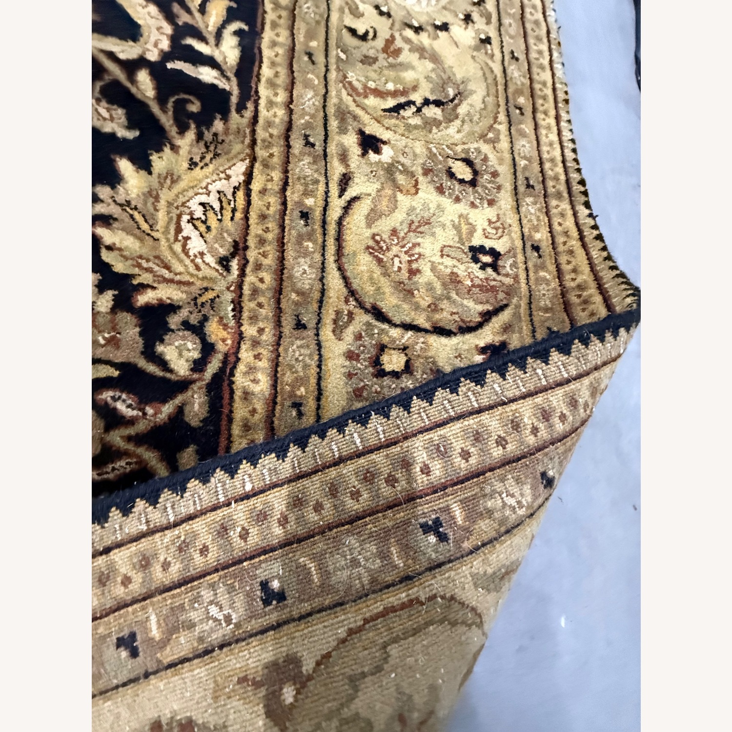 Handwoven Indian Hereke Fine Wool Area Rug - image-16