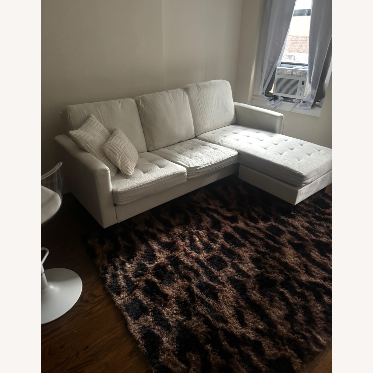 Raymour & Flanigan White-Cream Sofa - image-4