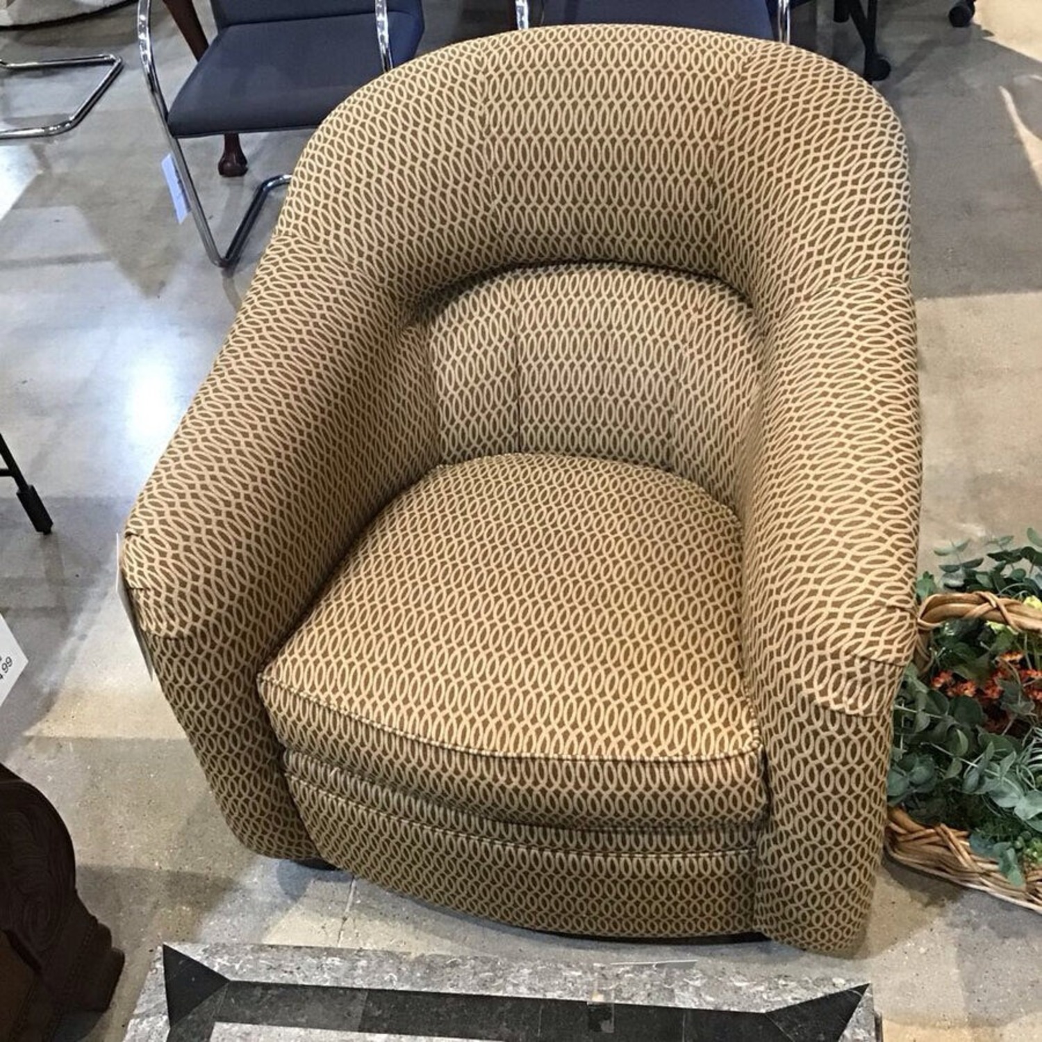 Vanguard Furniture Custom Patterned Swivel Chair - image-3