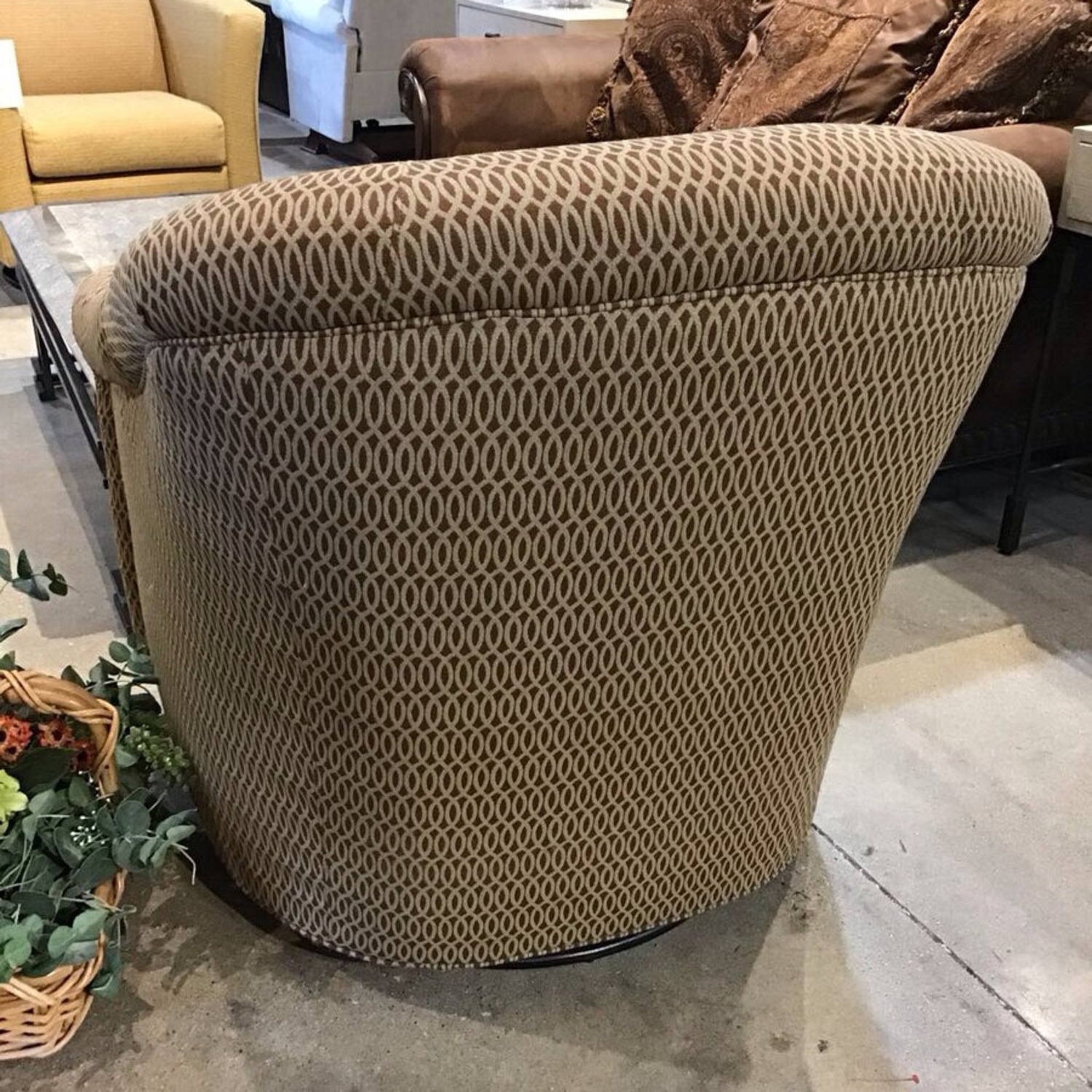 Vanguard Furniture Custom Patterned Swivel Chair - image-8