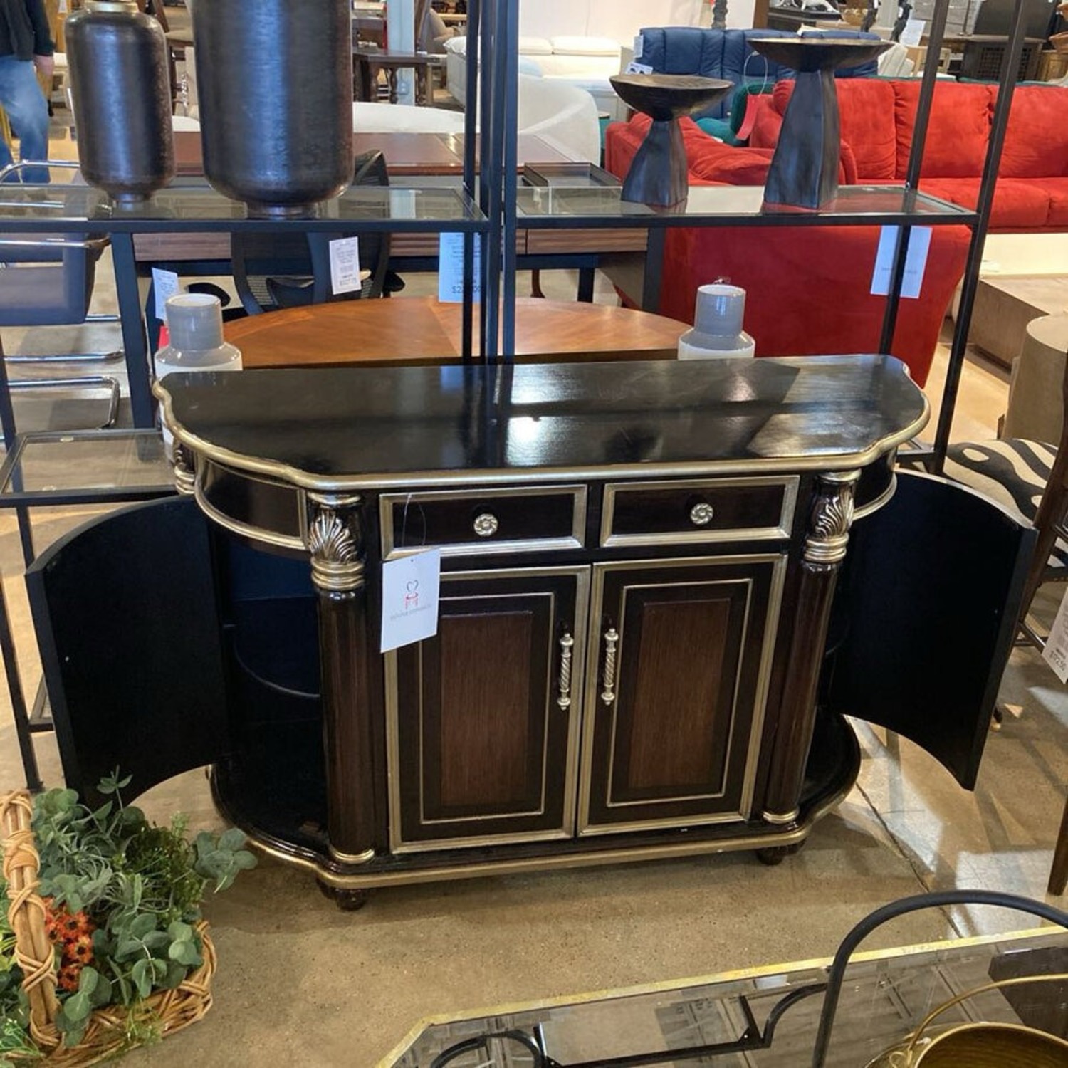 Ornate Leaf Motif Curved Buffet - image-9