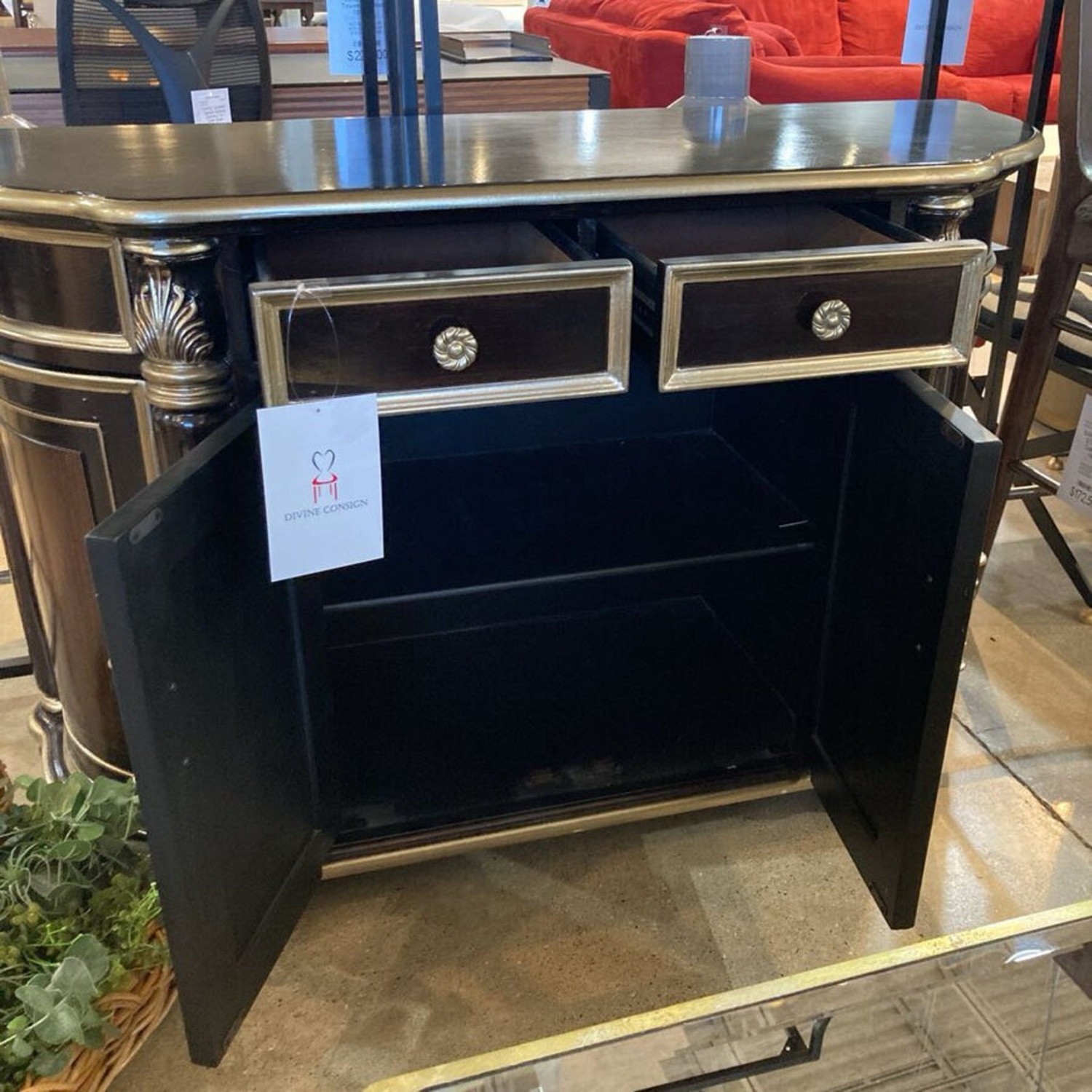 Ornate Leaf Motif Curved Buffet - image-6