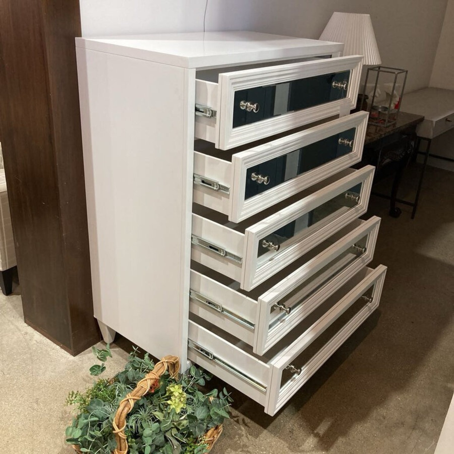 Z Gallerie Concerto 5-Drawer Dresser - image-5