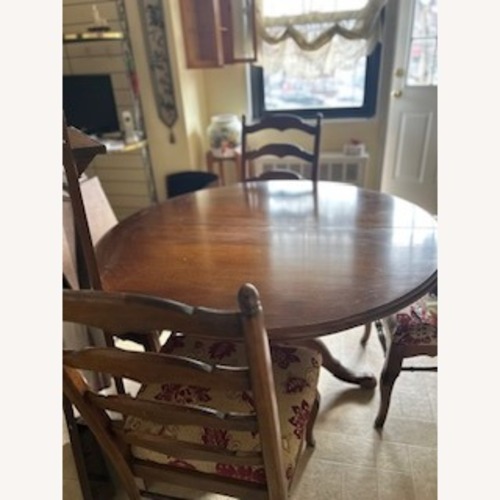 Used Kitchen Table 4 Upholstered Chairs  for sale on AptDeco