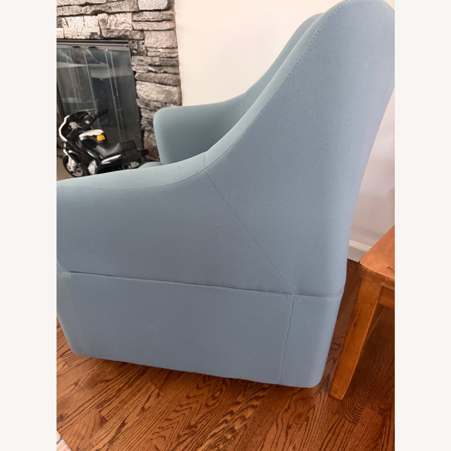 Herman Miller Blue Fabric Office Chairs - image-3
