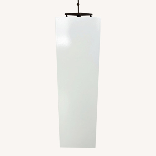 Used White Pedestal for Sculpture for sale on AptDeco