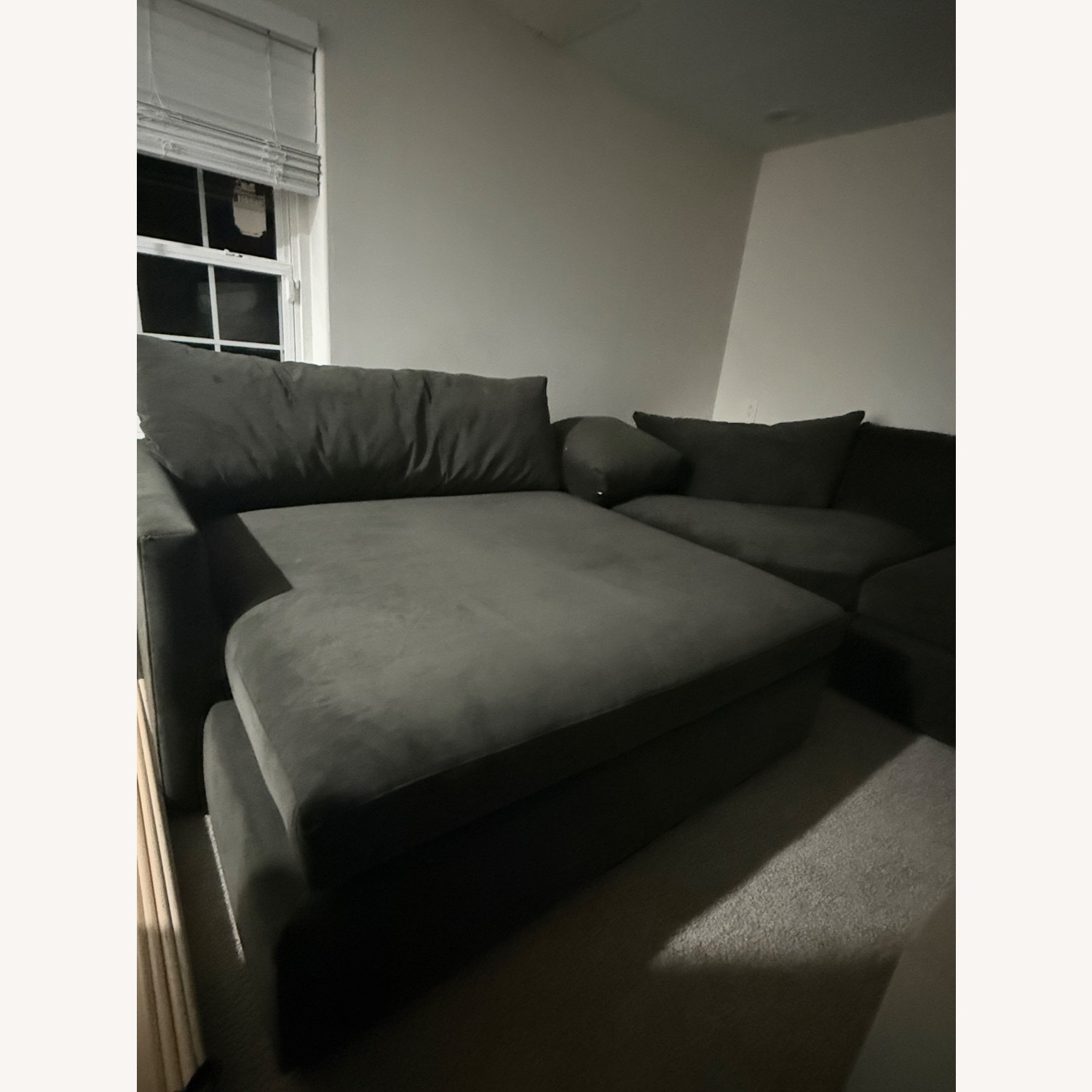 CB2 3+ Piece Sectional - image-4