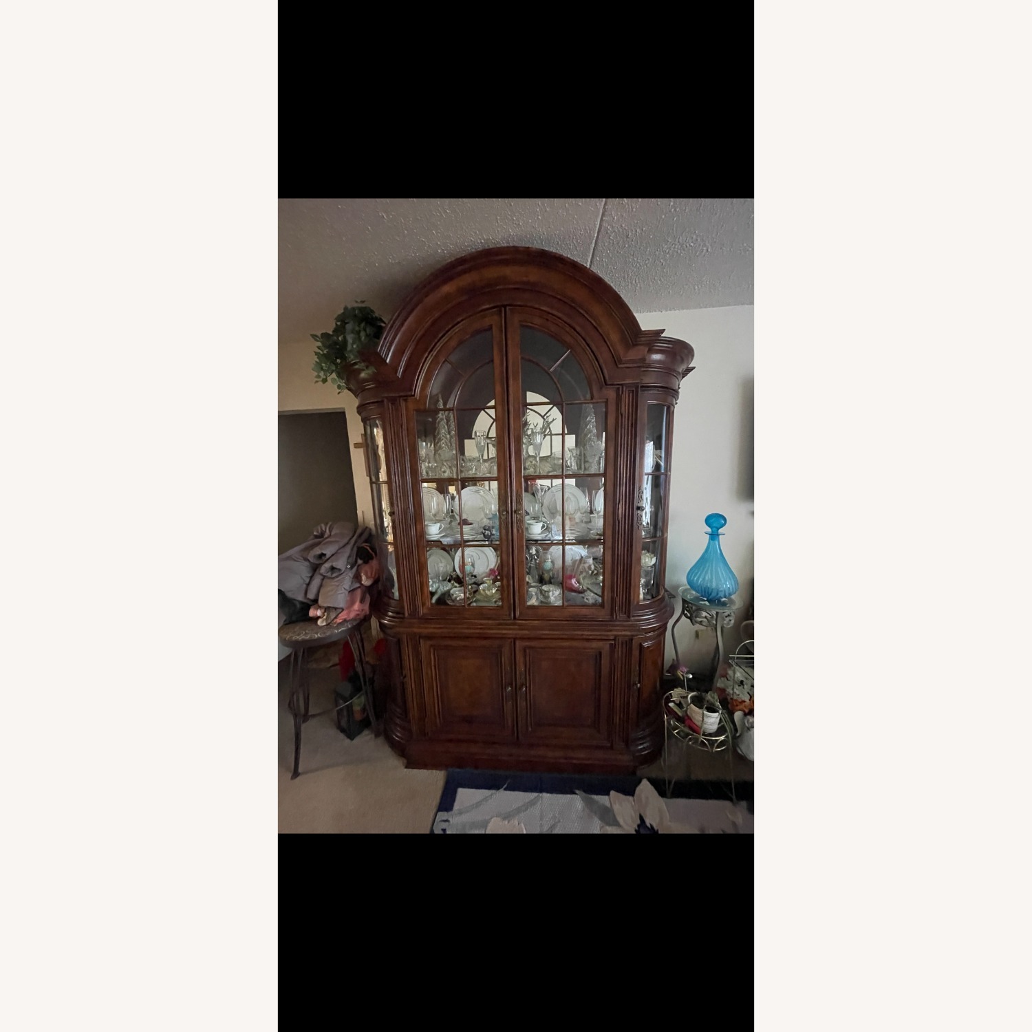 2 PC China Cabinet with Light - image-3