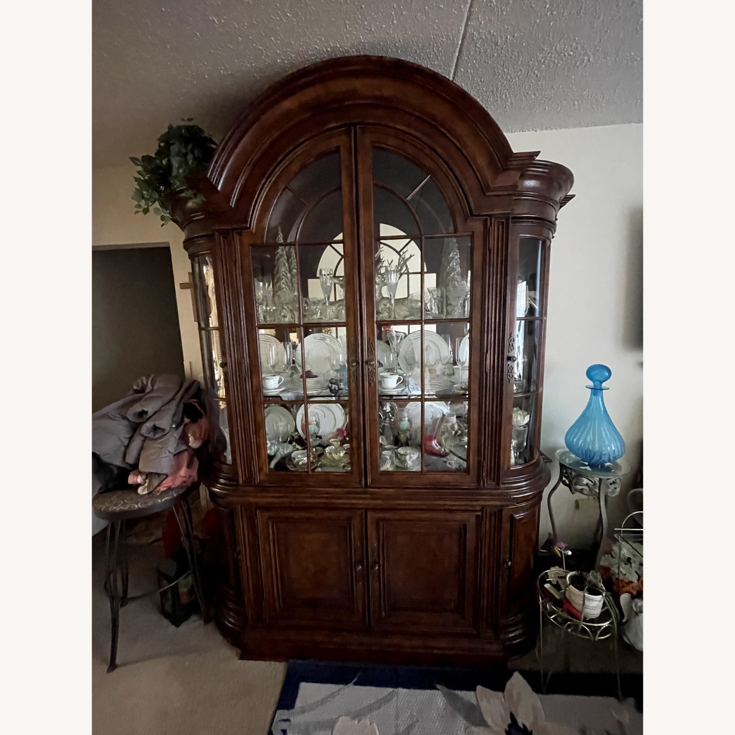 2 PC China Cabinet with Light - image-2