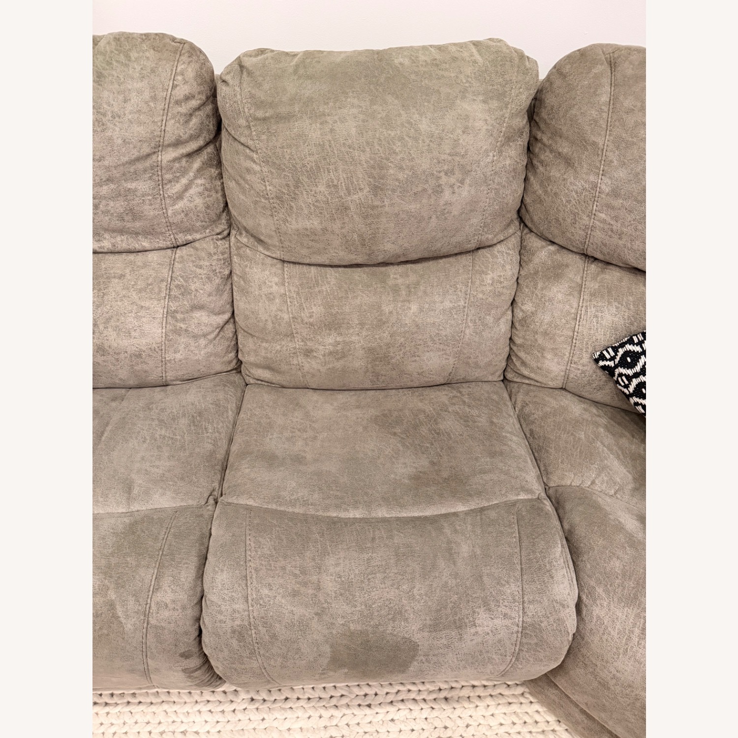 La-Z-boy Sectional  - image-9