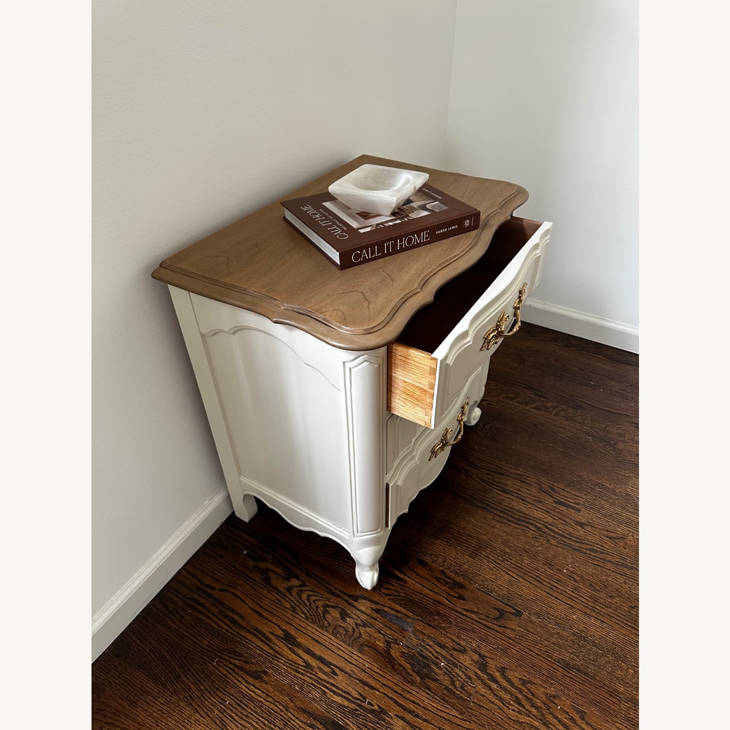 Vintage Thomasville French Provincial Nightstand - image-4