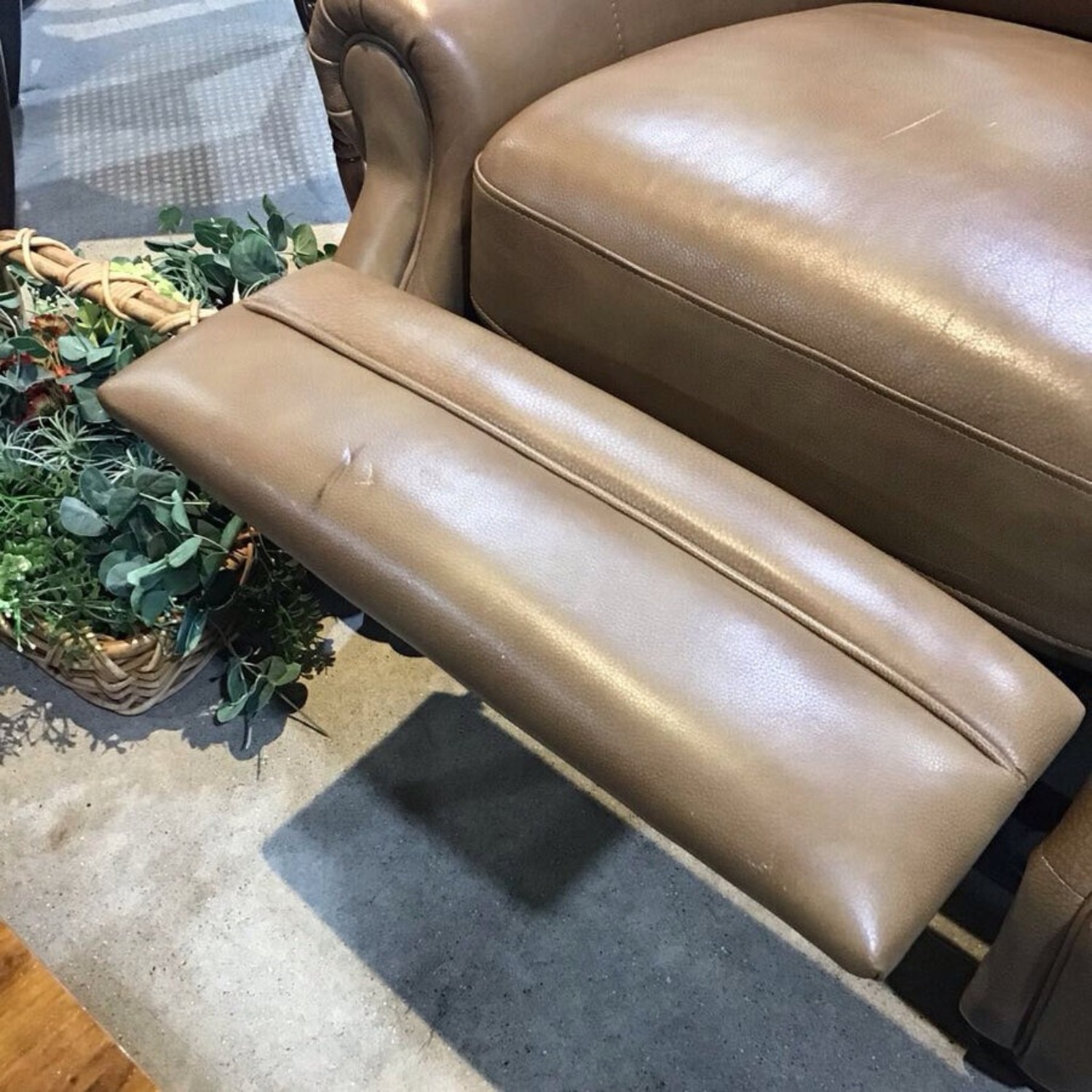 Pushback Leather Roll-Arm Recliner - image-12