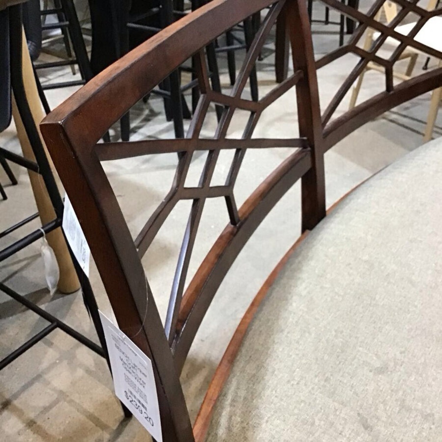 Lacquer Craft Open-Work Backrest Curved Bench - image-4