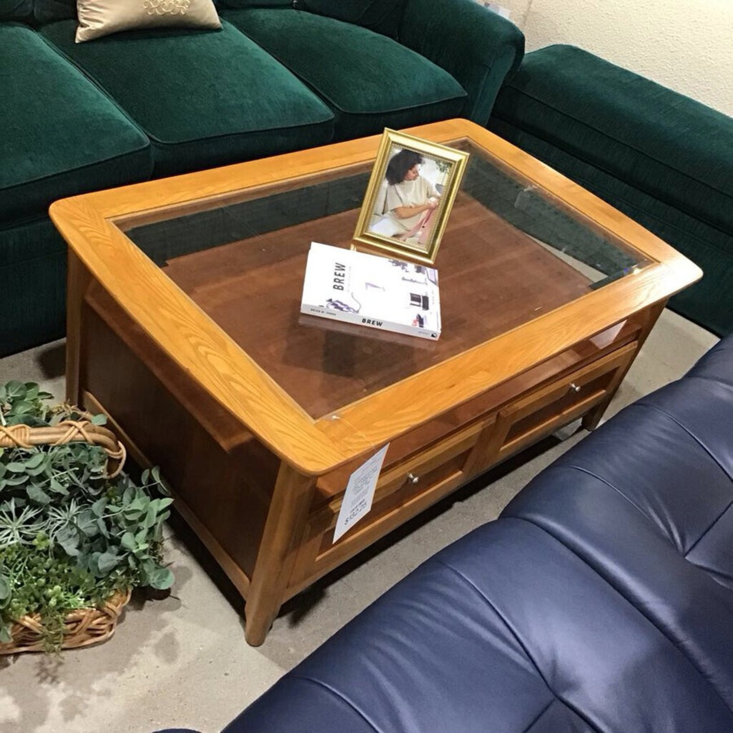 Oak 2-Drawer w Glass Top Coffee Table - image-4